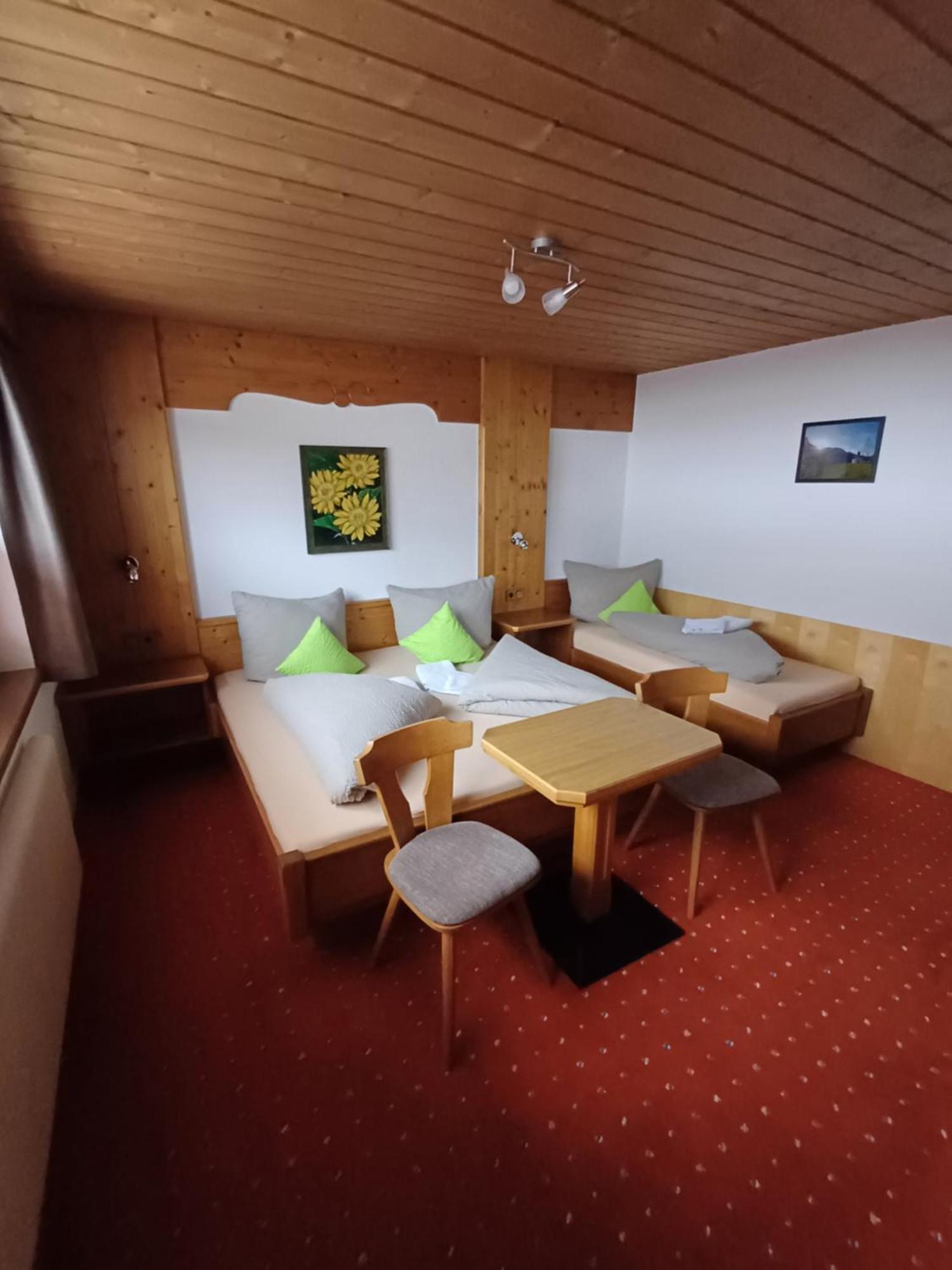 Haus Helene Prantl Apartment Langenfeld Bagian luar foto