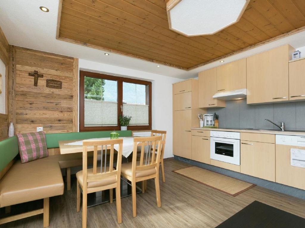 Haus Helene Prantl Apartment Langenfeld Bagian luar foto