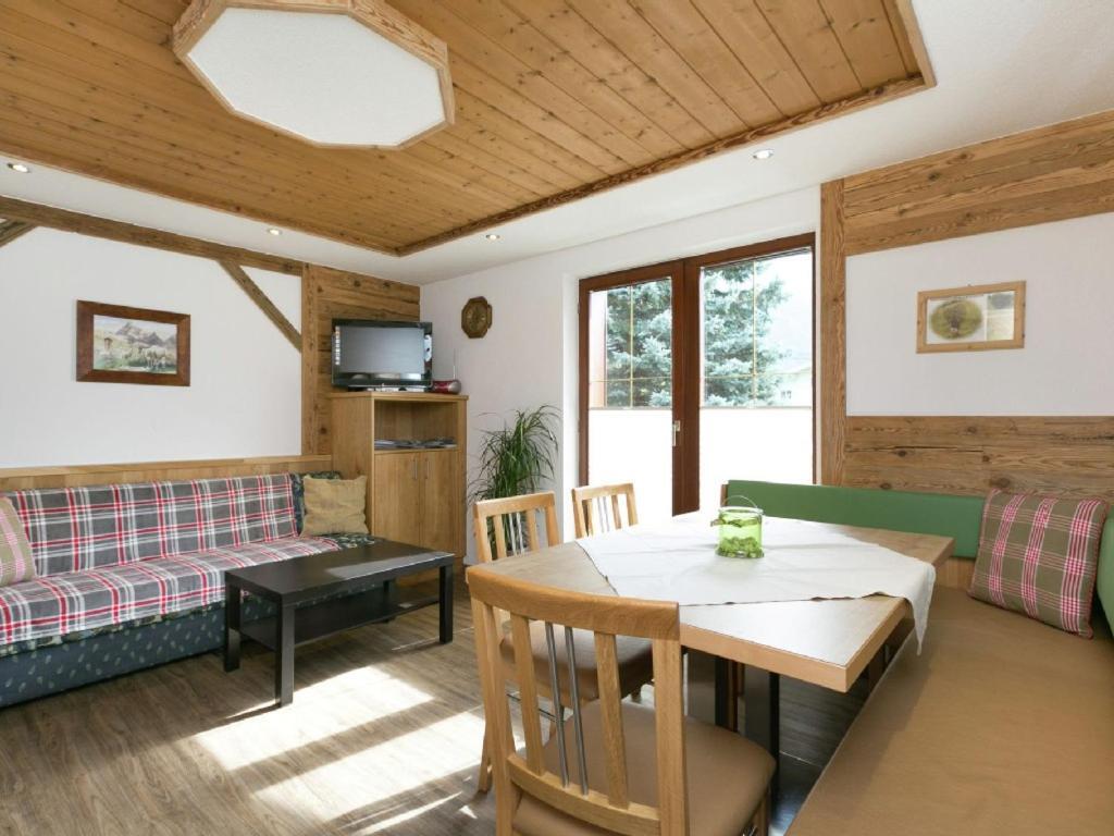 Haus Helene Prantl Apartment Langenfeld Bagian luar foto