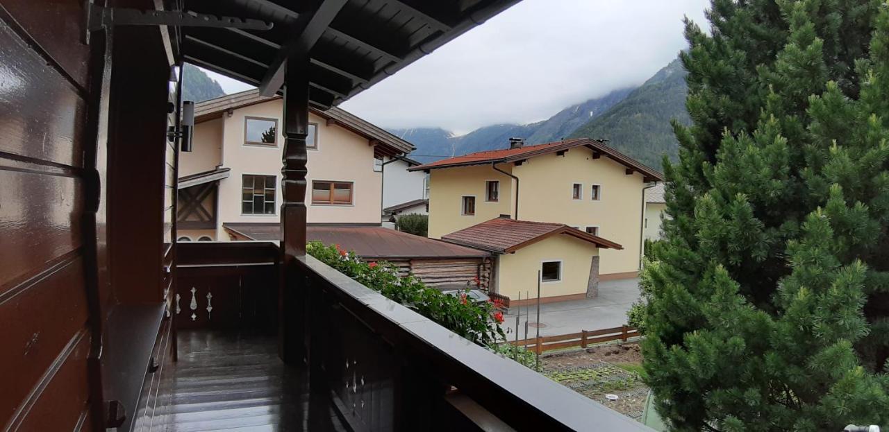 Haus Helene Prantl Apartment Langenfeld Bagian luar foto
